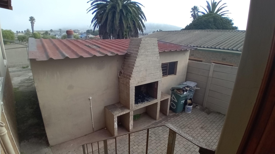 7 Bedroom Property for Sale in Saldanha Western Cape